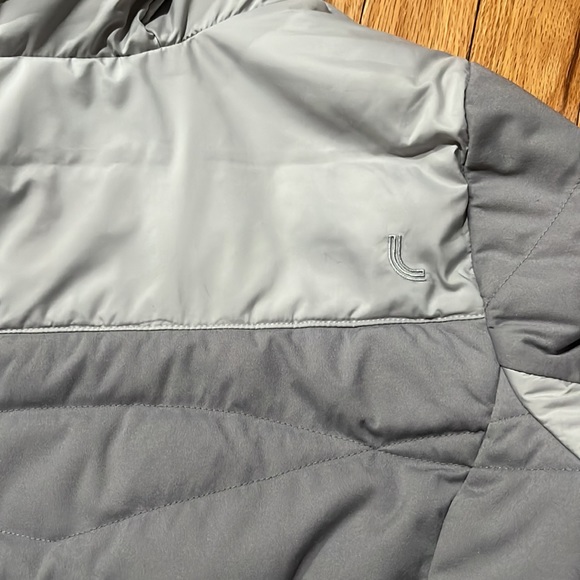 Lolë winter coat - Picture 8 of 8